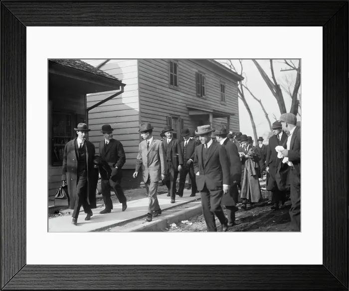 Framed Print : Taking Becker to Sing Sing, 1912. Creator: Bain News Service Framed Print : Taking Becker to Sing Sing, 1912. Creator: Bain News Service