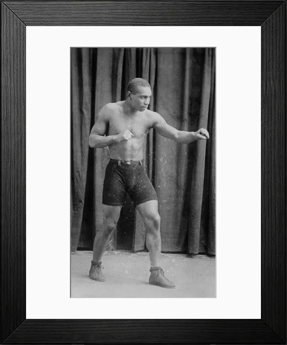 Framed Print : Boxer George Robinson, between c1910 and c1915. Creator: Bain News Service Framed Print : Boxer George Robinson, between c1910 and c1915. Creator: Bain News Service