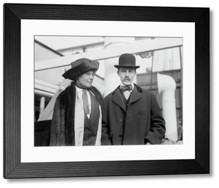 Framed Print : Lady Alan Johnstone, Amos Pinchot, between c1910 and c1915. Creator: Bain News Service Framed Print : Lady Alan Johnstone, Amos Pinchot, between c1910 and c1915. Creator: Bain News Service