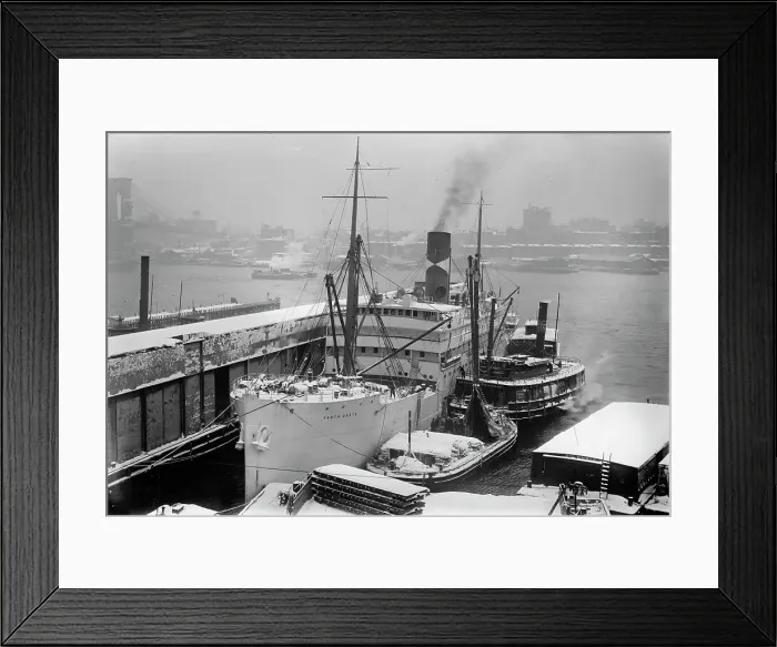 Framed Print : Santa Marta, between c1910 and c1915. Creator: Bain News Service Framed Print : Santa Marta, between c1910 and c1915. Creator: Bain News Service