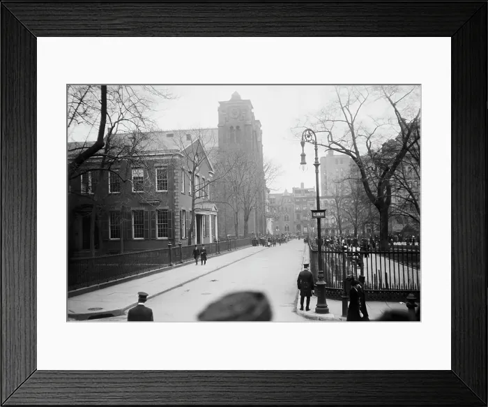 Framed Print : Stuyvesant Sq. - St. George's at time of Morgan funeral, 1913. Creator: Bain News Service Framed Print : Stuyvesant Sq. - St. George's at time of Morgan funeral, 1913. Creator: Bain News Service