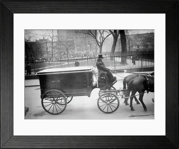 Framed Print : J.P. Morgan hearse, Stuyvesant Sq. 1913. Creator: Bain News Service Framed Print : J.P. Morgan hearse, Stuyvesant Sq. 1913. Creator: Bain News Service