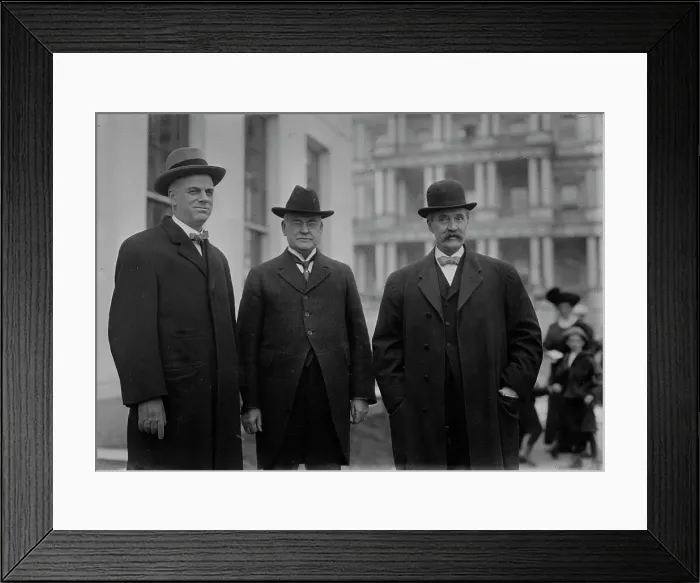 Framed Print : Senators Kenyon, Works, and Cummings [i.e. Cummins], 1913. Creator: Bain News Service