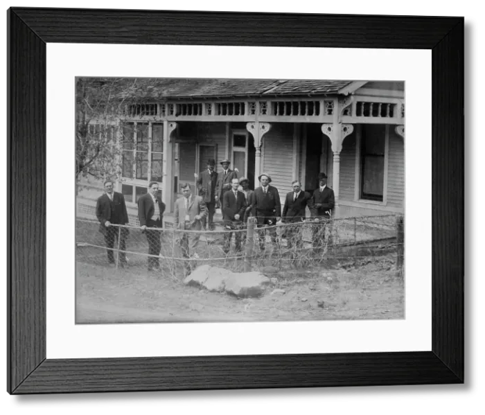 Framed Print : Flynn's Camp Las Vegas N.M. - 1. Al Williams, 2. A.H. Balke, 3. Jim Flynn, 4. C.... 1911 or 1912. Creator: Bain News Service Framed Print : Flynn's Camp Las Vegas N.M. - 1. Al Williams, 2. A.H. Balke, 3. Jim Flynn, 4. C.... 1911 or 1912. Creator: Bain News Service