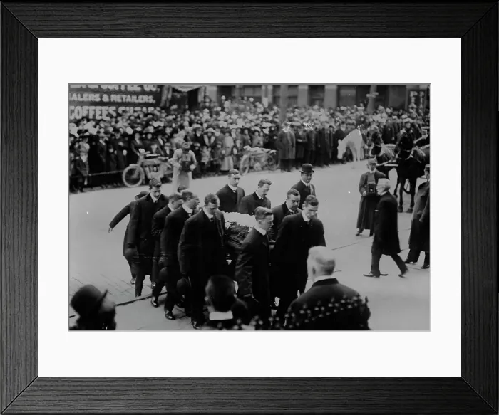 Framed Print : Funeral of J.S. Sherman, 1912. Creator: Bain News Service Framed Print : Funeral of J.S. Sherman, 1912. Creator: Bain News Service