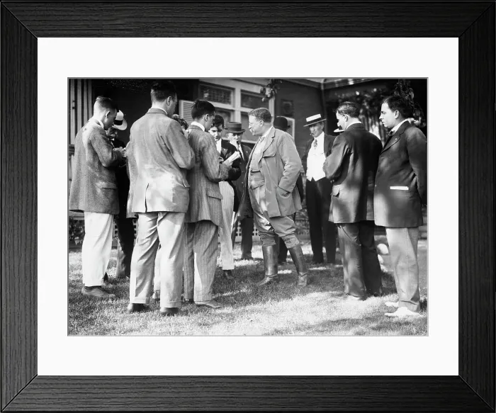 Framed Print : Roosevelt & reporters, Sagamore Hill, 1912. Creator: Bain News Service Framed Print : Roosevelt & reporters, Sagamore Hill, 1912. Creator: Bain News Service