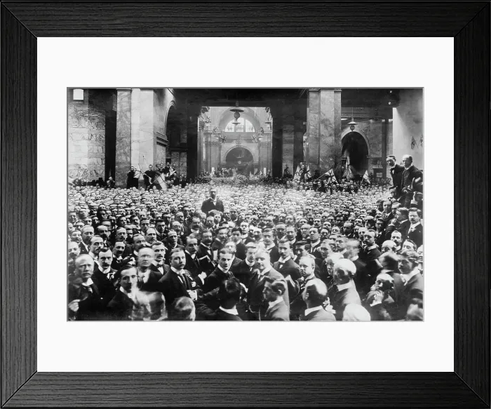 Framed Print : Crowd on stock exchange floor, London, between 1910-1920. Creator: Bain News Service Framed Print : Crowd on stock exchange floor, London, between 1910-1920. Creator: Bain News Service