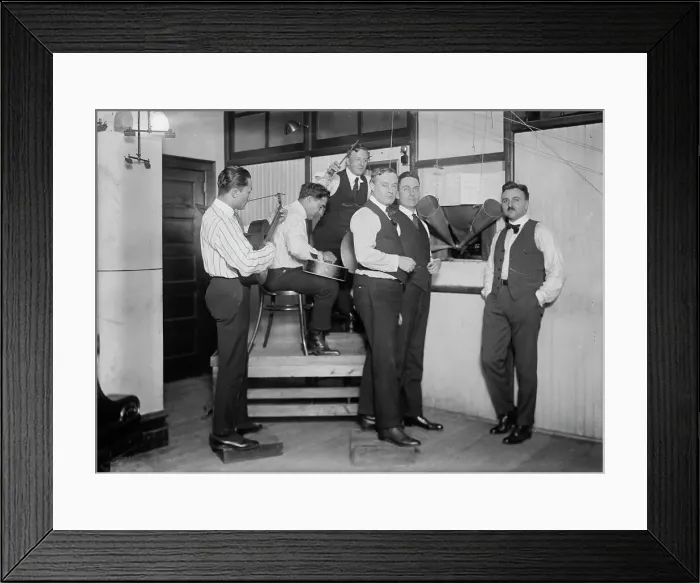 Framed Print : Crescent Trio, between c1915 and c1920. Creator: Bain News Service Framed Print : Crescent Trio, between c1915 and c1920. Creator: Bain News Service