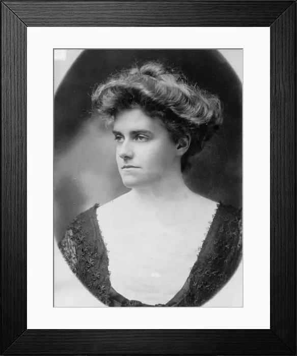 Framed Print : Mrs. Newton Adams, 1910. Creator: Bain News Service Framed Print : Mrs. Newton Adams, 1910. Creator: Bain News Service