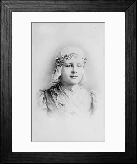 Framed Print : Queen of Holland, 1919. Creator: Bain News Service Framed Print : Queen of Holland, 1919. Creator: Bain News Service