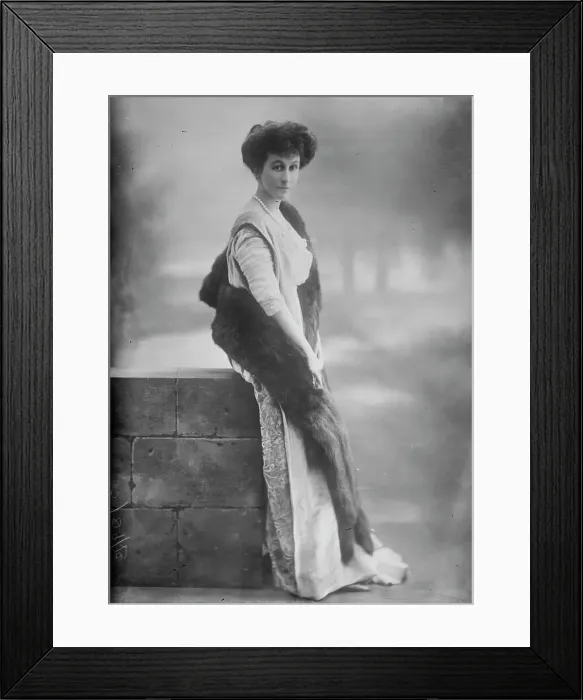 Framed Print : Duchess of Roxburghe, Lallie Charles, Photo. 1913. Creators: George Graham Bain, Lallie Charles Framed Print : Duchess of Roxburghe, Lallie Charles, Photo. 1913. Creators: George Graham Bain, Lallie Charles