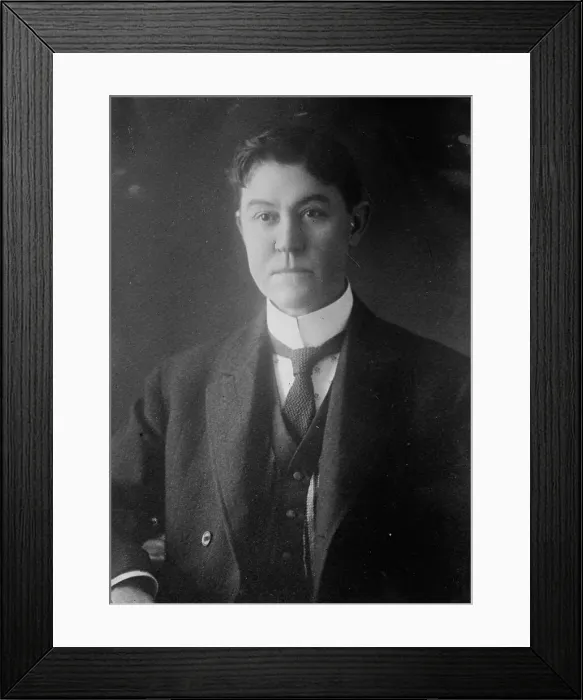 Framed Print : Thos. H. Williams, 1910. Creator: Bain News Service Framed Print : Thos. H. Williams, 1910. Creator: Bain News Service