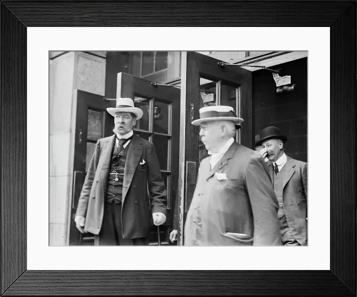 Framed Print : Duke of Grafton (Earl of Euston) with others, 1910. Creator: Bain News Service Framed Print : Duke of Grafton (Earl of Euston) with others, 1910. Creator: Bain News Service