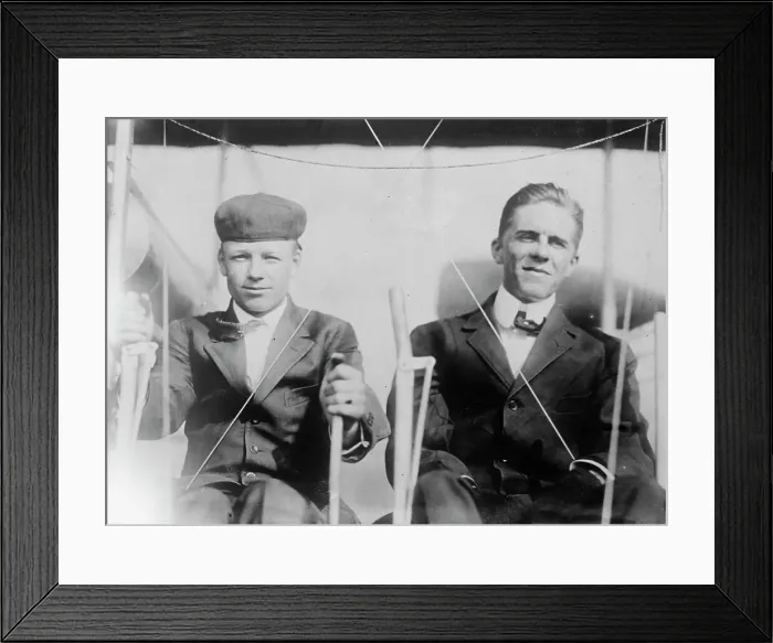Framed Print : Turpin and Lt. T.D. Milling, between c1910 and c1915. Creator: Bain News Service Framed Print : Turpin and Lt. T.D. Milling, between c1910 and c1915. Creator: Bain News Service