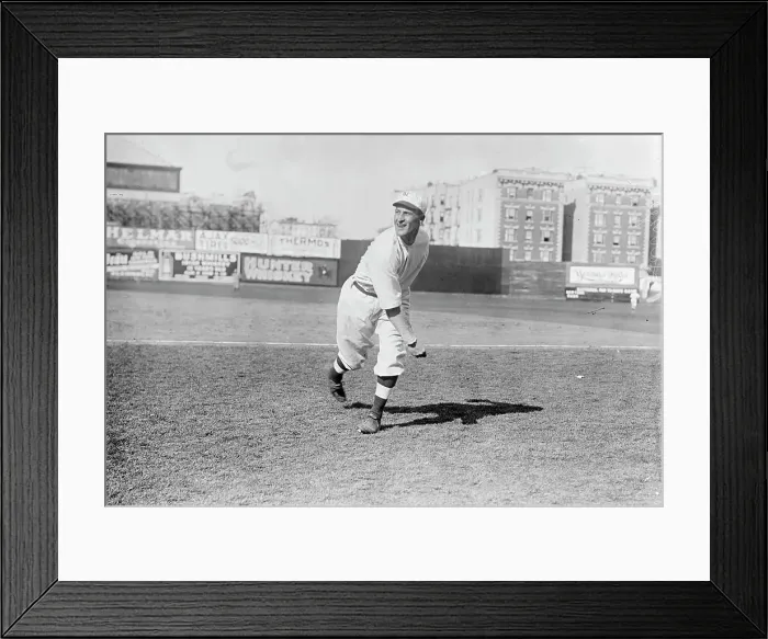 Framed Print : Roy Hartzell, New York, AL (baseball), 1911. Creator: Bain News Service Framed Print : Roy Hartzell, New York, AL (baseball), 1911. Creator: Bain News Service