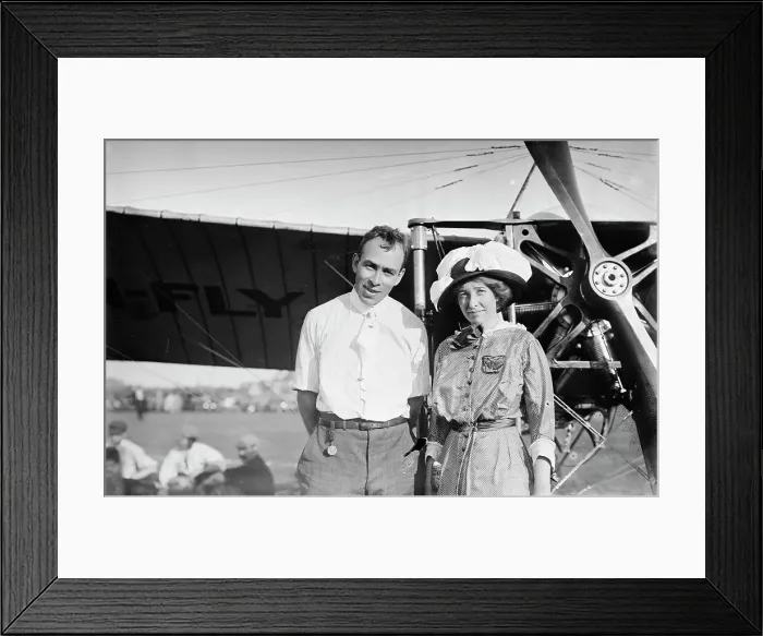 Framed Print : Earle Ovington & wife, 1911. Creator: Bain News Service Framed Print : Earle Ovington & wife, 1911. Creator: Bain News Service