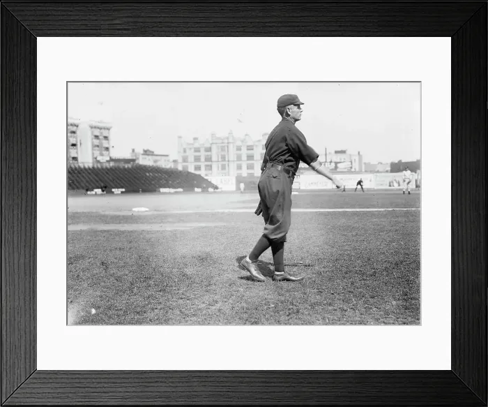 Framed Print : Clark Griffith, Cincinnati, NL (baseball), c1911. Creator: Bain News Service Framed Print : Clark Griffith, Cincinnati, NL (baseball), c1911. Creator: Bain News Service