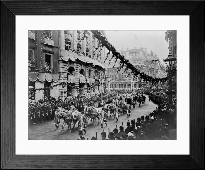 Framed Print : Royal Progress, London, 1911. Creator: Bain News Service Framed Print : Royal Progress, London, 1911. Creator: Bain News Service
