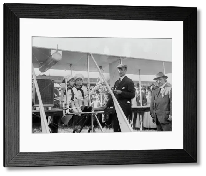 Framed Print : Rodgers (twins? on plane?), between c1910 and c1915. Creator: Bain News Service Framed Print : Rodgers (twins? on plane?), between c1910 and c1915. Creator: Bain News Service