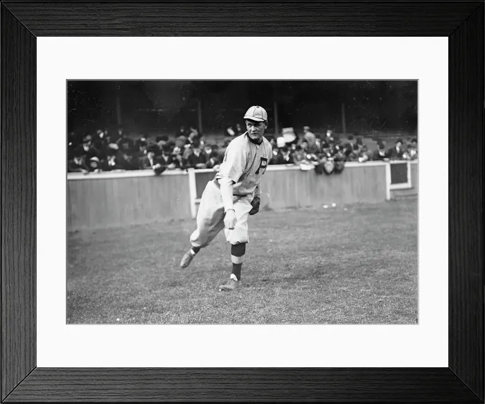 Framed Print : George McQuillan, Philadelphia, NL (baseball), 1910. Creator: Bain News Service Framed Print : George McQuillan, Philadelphia, NL (baseball), 1910. Creator: Bain News Service