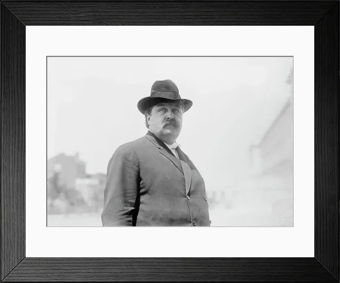 Framed Print : Wm. Lorimer, 1911. Creator: Bain News Service Framed Print : Wm. Lorimer, 1911. Creator: Bain News Service