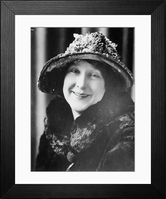 Framed Print : Nelle B. Stulle, between c1910 and c1915. Creator: Bain News Service Framed Print : Nelle B. Stulle, between c1910 and c1915. Creator: Bain News Service