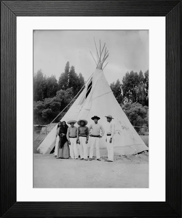 Framed Print : Yaqui Indians, between c1910 and c1915. Creator: Bain News Service Framed Print : Yaqui Indians, between c1910 and c1915. Creator: Bain News Service