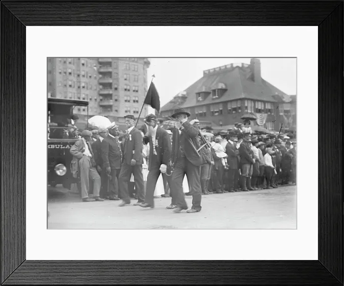 Framed Print : G.A.R. Parade, 1910. Creator: Bain News Service Framed Print : G.A.R. Parade, 1910. Creator: Bain News Service