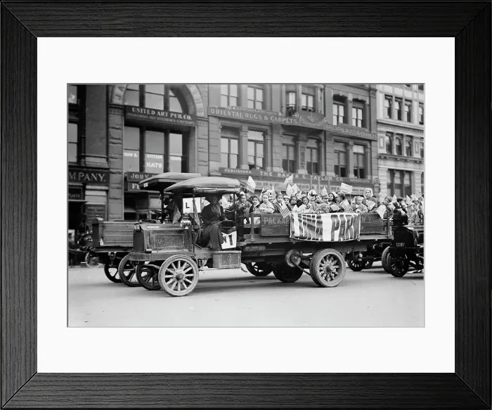 Framed Print : Orphans going to Coney Island, 1911. Creator: Bain News Service Framed Print : Orphans going to Coney Island, 1911. Creator: Bain News Service