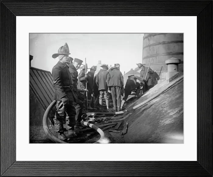 Framed Print : Putting out fire in Bain News Service Bldg. 1 / 6 / 12, 1912. Creator: Bain News Service Framed Print : Putting out fire in Bain News Service Bldg. 1 / 6 / 12, 1912. Creator: Bain News Service