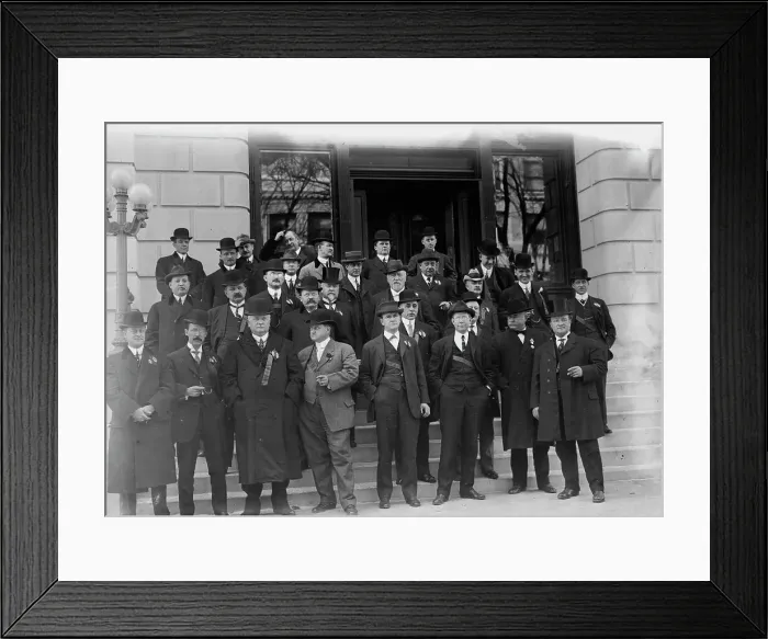 Framed Print : Baltimoreans before Dem. Nat'l Comm'e, between c1910 and c1915. Creator: Bain News Service