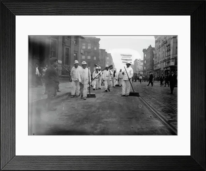 Framed Print : White Wings who have not struck, 1911. Creator: Bain News Service Framed Print : White Wings who have not struck, 1911. Creator: Bain News Service