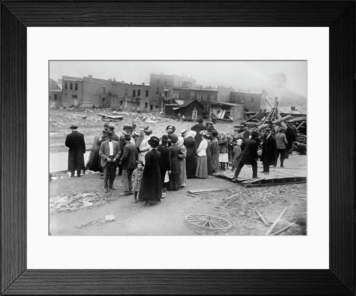 Framed Print : Austin Dam Disaster, on bank of Sinnemahoning Creek, [Pennsylvania], 1911. Creator: Bain News Service