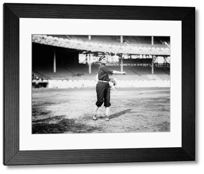 Framed Print : Art Fletcher (New York NL) prior to the World Series at the Polo Grounds, NY, 1911 (baseball), 1911. Creator: Bain News Service Framed Print : Art Fletcher (New York NL) prior to the World Series at the Polo Grounds, NY, 1911 (baseball), 1911. Creator: Bain News Service