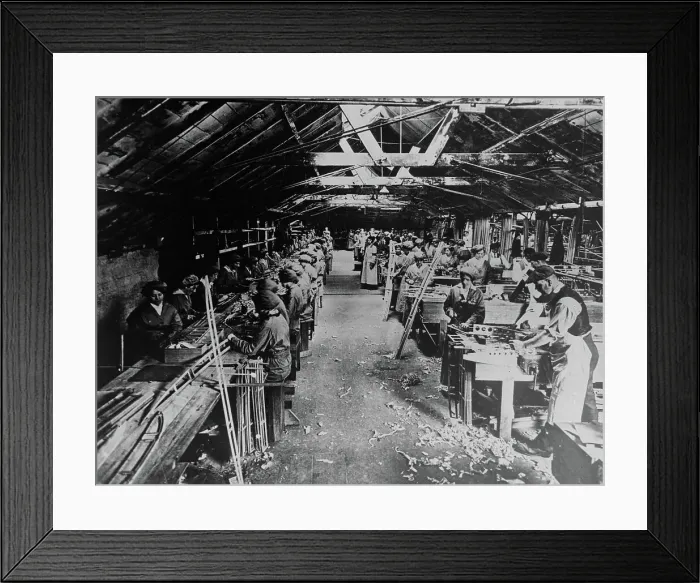 Framed Print : English women making aeroplane [i.e. aeroplane] shafts, between c1915 and c1920. Creator: Bain News Service