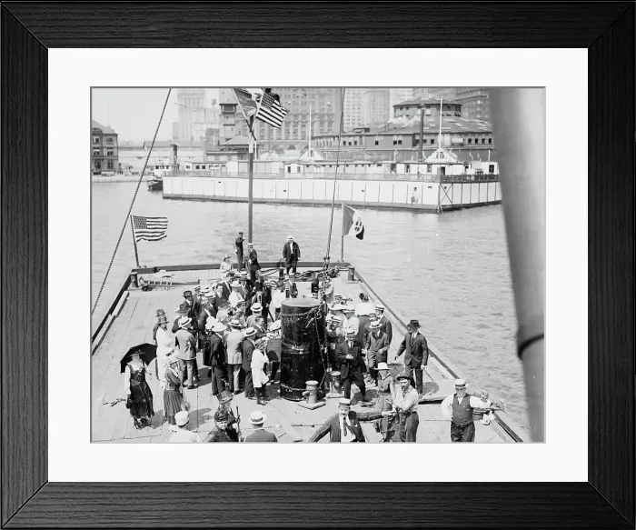 Framed Print : Menotti Nanni's safe, 1918. Creator: Bain News Service Framed Print : Menotti Nanni's safe, 1918. Creator: Bain News Service