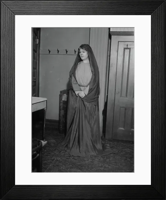 Framed Print : Louise Homer as Fides, between c1915 and c1920. Creator: Bain News Service Framed Print : Louise Homer as Fides, between c1915 and c1920. Creator: Bain News Service