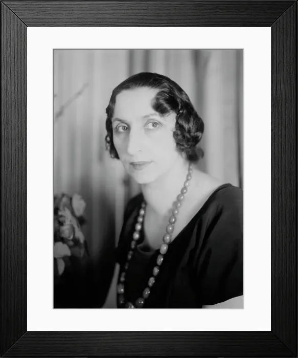 Framed Print : Galli-Curci, between c1915 and c1920. Creator: Bain News Service Framed Print : Galli-Curci, between c1915 and c1920. Creator: Bain News Service