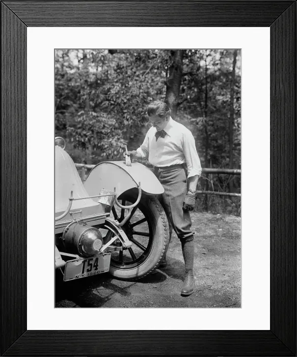 Framed Print : John Charles Thomas, between c1915 and c1920. Creator: Bain News Service Framed Print : John Charles Thomas, between c1915 and c1920. Creator: Bain News Service