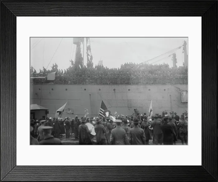 Framed Print : MONGOLIA, between c1915 and c1920. Creator: Bain News Service Framed Print : MONGOLIA, between c1915 and c1920. Creator: Bain News Service