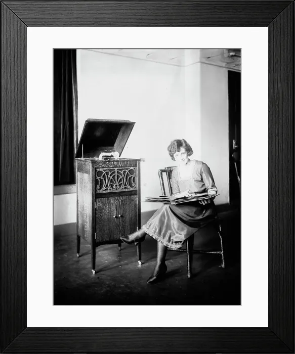Framed Print : Bert, between c1915 and c1920. Creator: Bain News Service Framed Print : Bert, between c1915 and c1920. Creator: Bain News Service