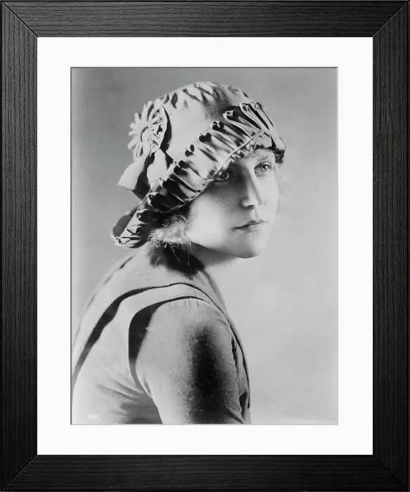 Framed Print : Virginia Lee, between c1915 and c1920. Creator: Bain News Service Framed Print : Virginia Lee, between c1915 and c1920. Creator: Bain News Service
