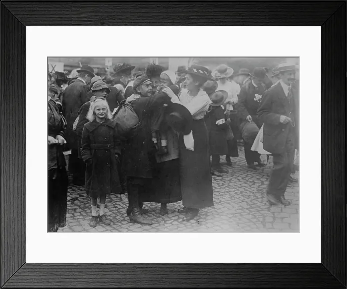 Framed Print : German children from Sweden, between c1915 and c1920. Creator: Bain News Service Framed Print : German children from Sweden, between c1915 and c1920. Creator: Bain News Service