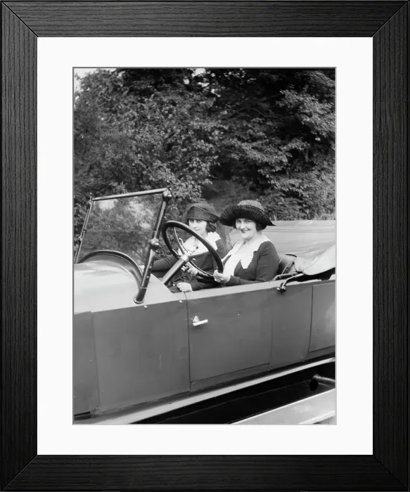 Framed Print : Margaret Young, between c1915 and c1920. Creator: Bain News Service Framed Print : Margaret Young, between c1915 and c1920. Creator: Bain News Service
