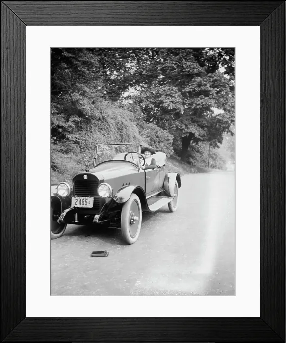 Framed Print : Margaret Young, between c1915 and c1920. Creator: Bain News Service Framed Print : Margaret Young, between c1915 and c1920. Creator: Bain News Service