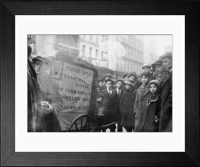 Framed Print : Collecting for Xmas, between c1910 and c1915. Creator: Bain News Service Framed Print : Collecting for Xmas, between c1910 and c1915. Creator: Bain News Service