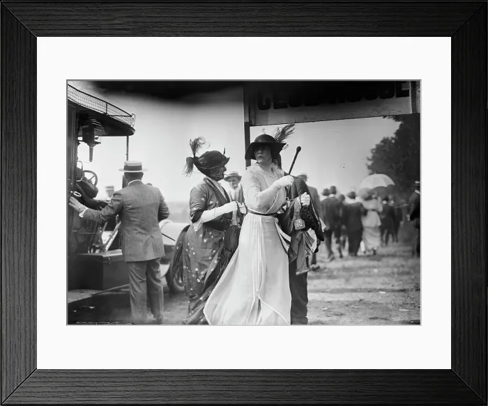 Framed Print : Mrs. H. Blum, between c1910 and c1915. Creator: Bain News Service Framed Print : Mrs. H. Blum, between c1910 and c1915. Creator: Bain News Service