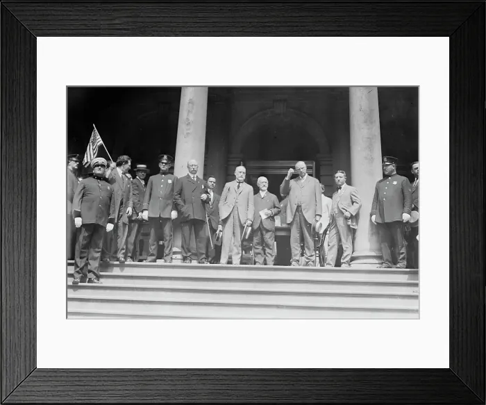 Framed Print : Appleton, Gaynor, Schiff & Ridder, 1913. Creator: Bain News Service Framed Print : Appleton, Gaynor, Schiff & Ridder, 1913. Creator: Bain News Service