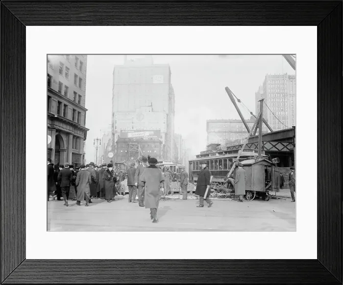 Framed Print : 5th Ave. and Broadway, between c1910 and c1915. Creator: Bain News Service
