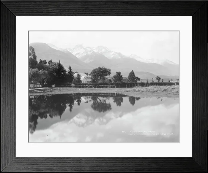 Framed Print : Birleys Hotel, Glenorchy. Creator: Muir & Moodie Framed Print : Birleys Hotel, Glenorchy. Creator: Muir & Moodie